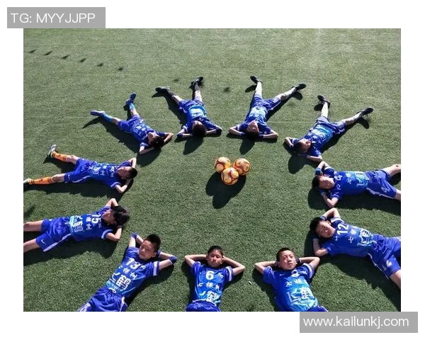 深度对话李强探讨足球人生与职业生涯的精彩瞬间与成长历程